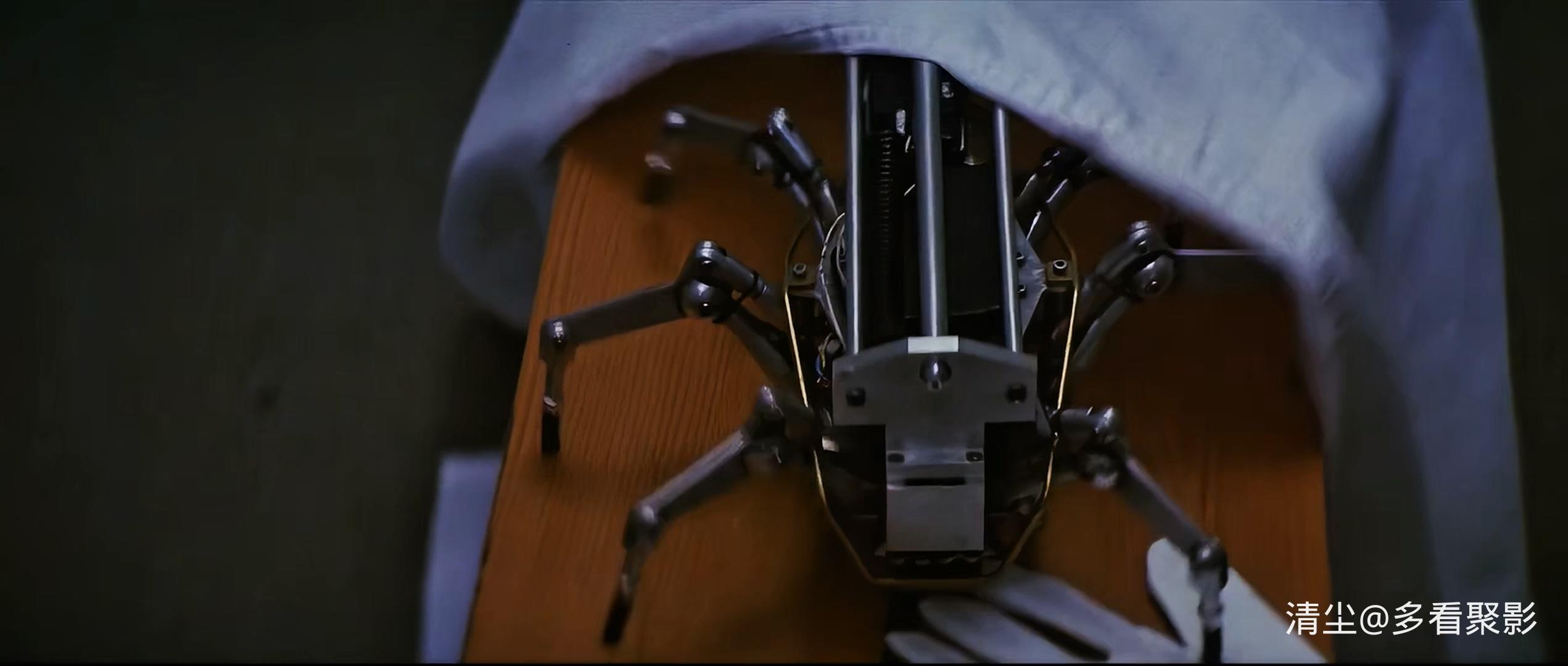 1984 机器人 Runaway.mkv_20251120_131350.820.jpg