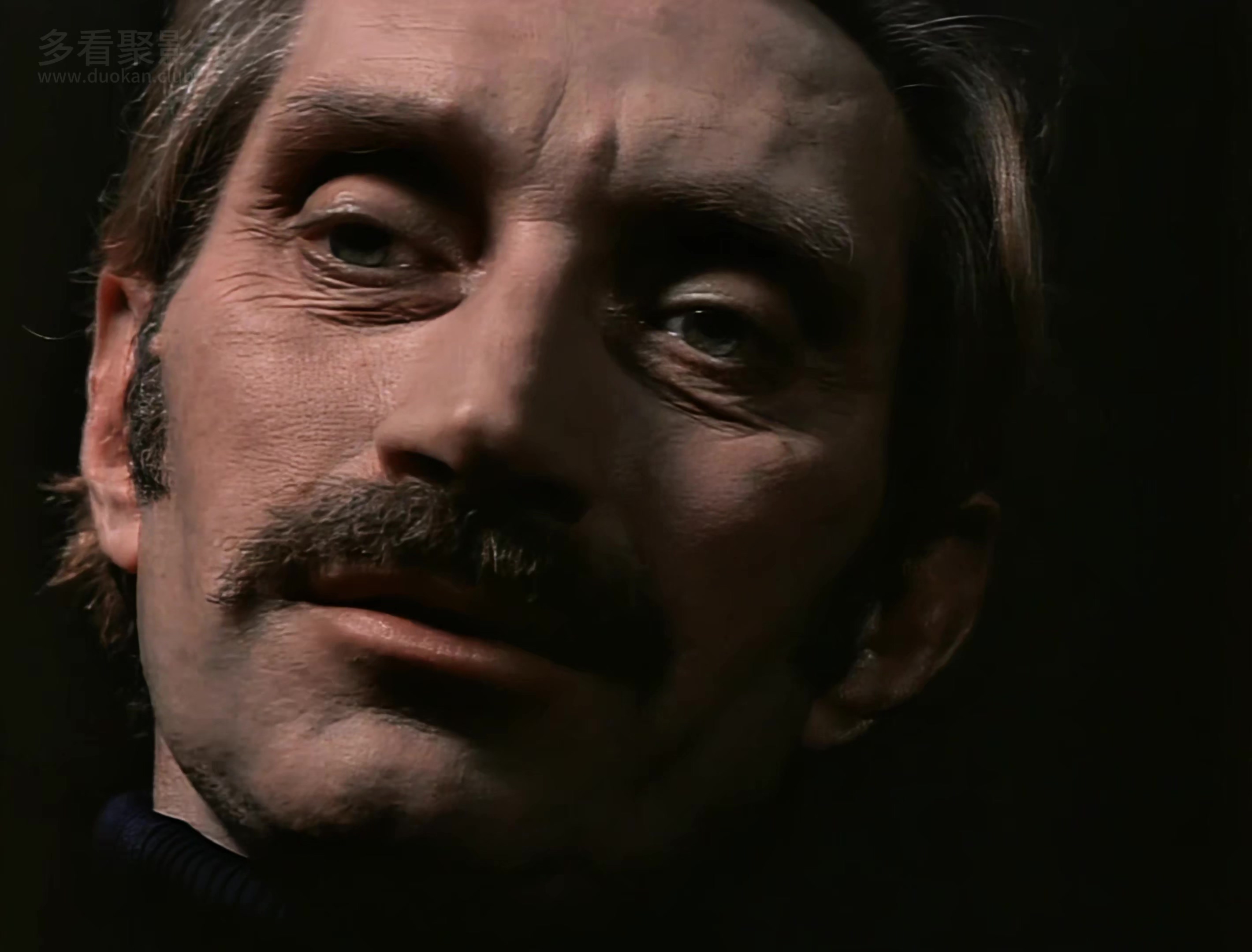 05 鸟中之王 Cat Amongst the Pigeons.mkv_20251227_165445.806.jpg