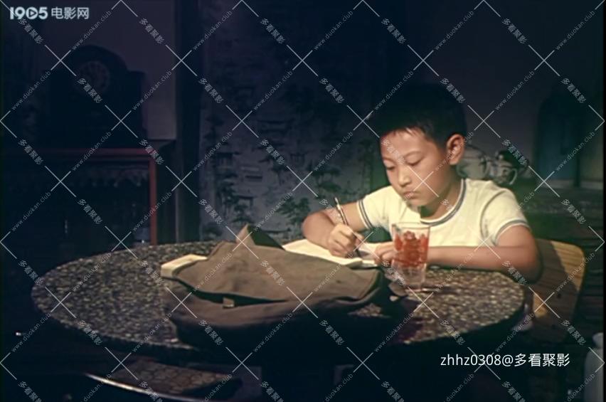 敞开的窗户（1982）.mp4_20251230_000445998.jpg