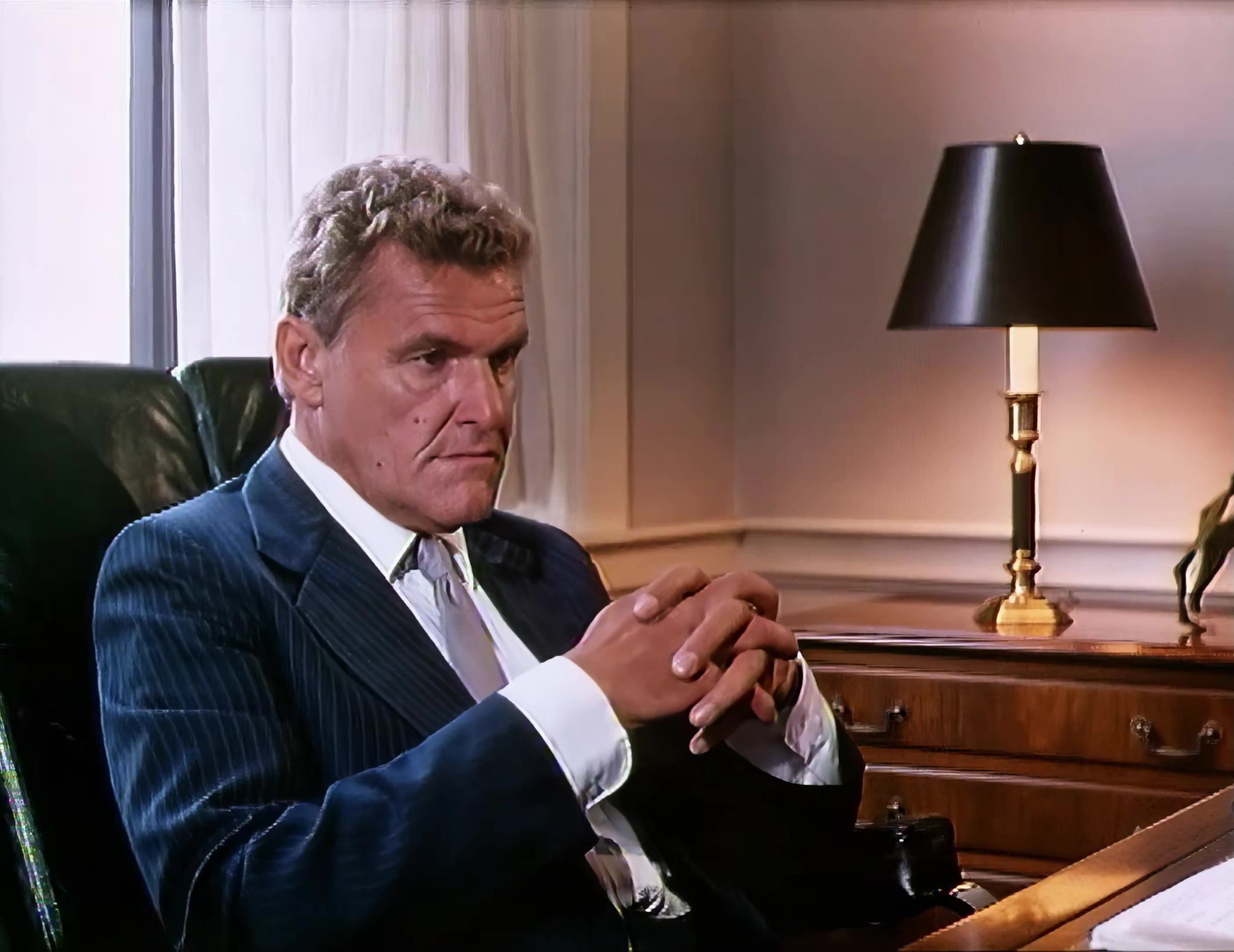 1990 机械手臂2 机器特勤组 Future.Zone.mp4_20260105_182241.992.jpg