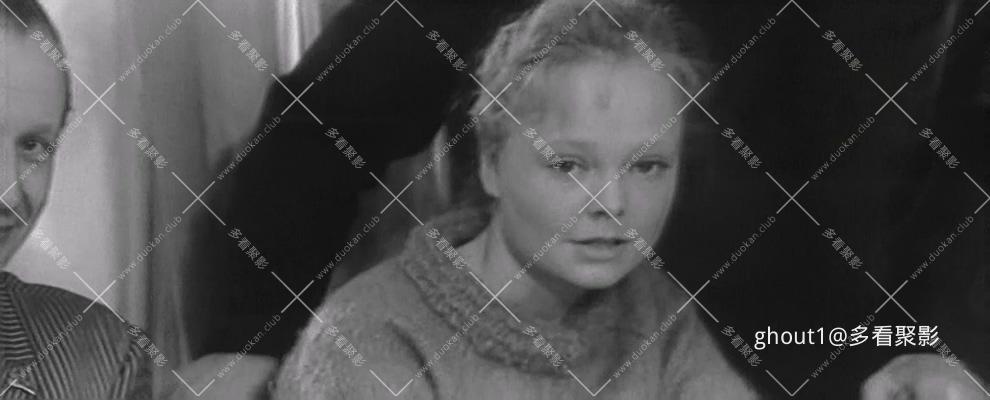 У озера_1970-DVDRip-AVC_KORSAR (1).mkv_002504.360.jpg