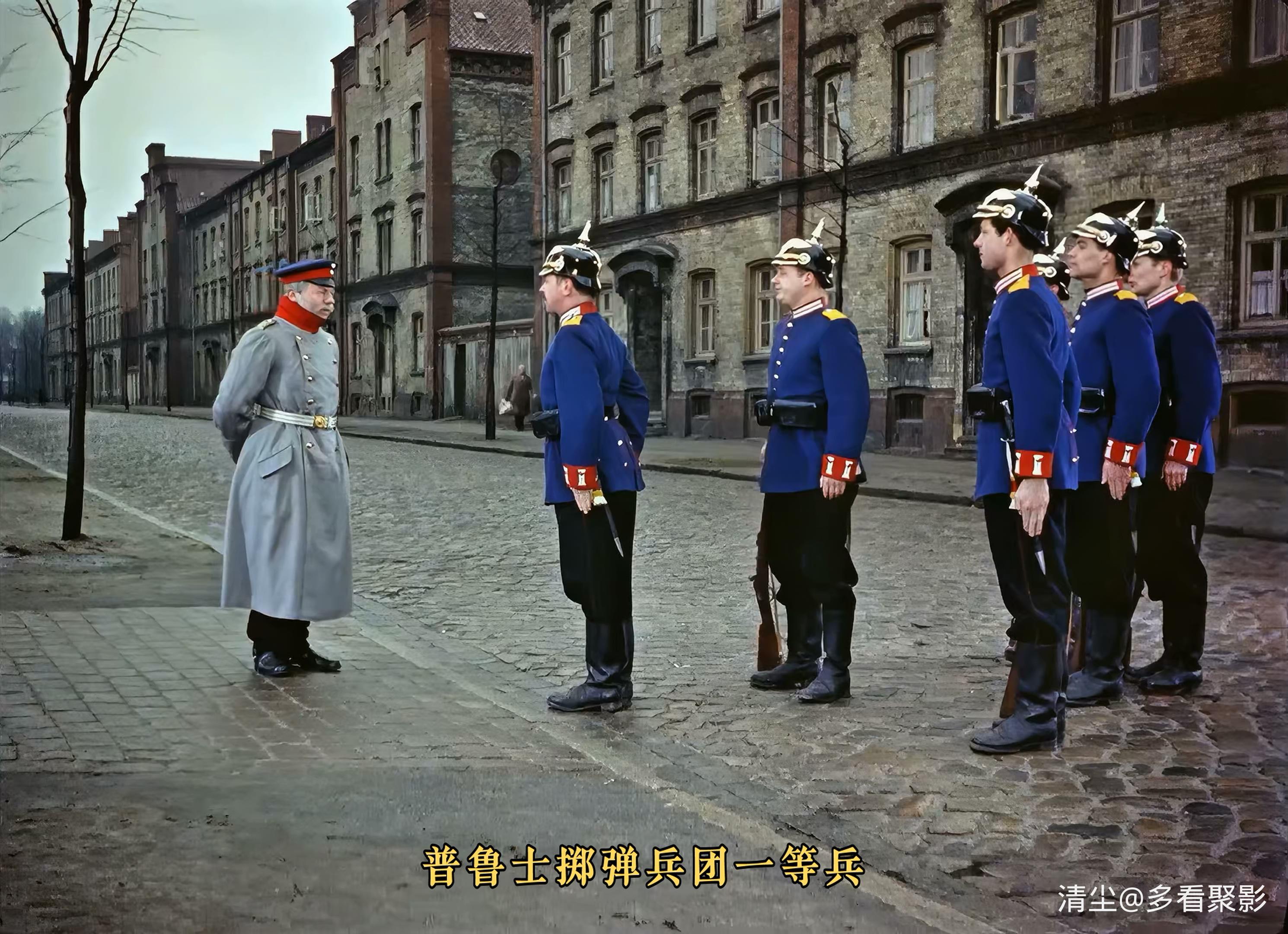 1956 科佩尼克上尉 Der Hauptmann von Köpenick.mkv_20260221_150251.884.jpg