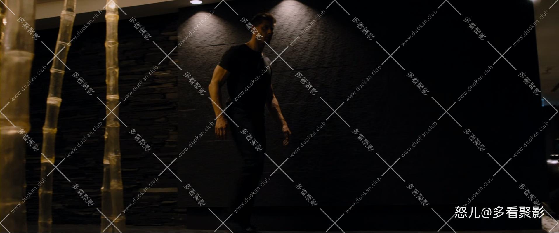 搏击之王：反击.Kickboxer.Retaliation.2018.1080p.BluRay.x265-RARBG.mkv_20260426_1.jpg