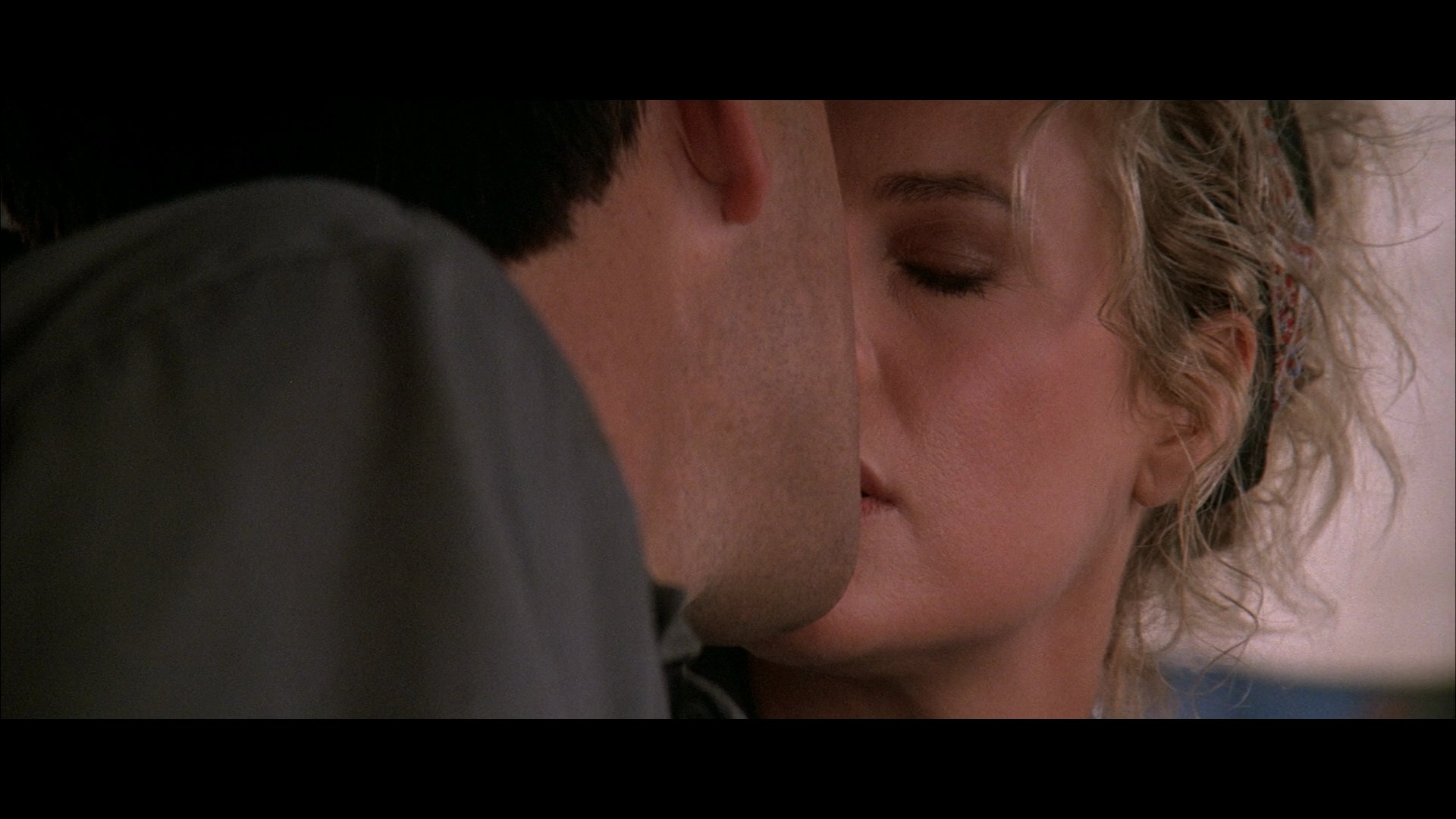 逃亡之路 (1994) [tmdb=2087].mkv_000538.514.png