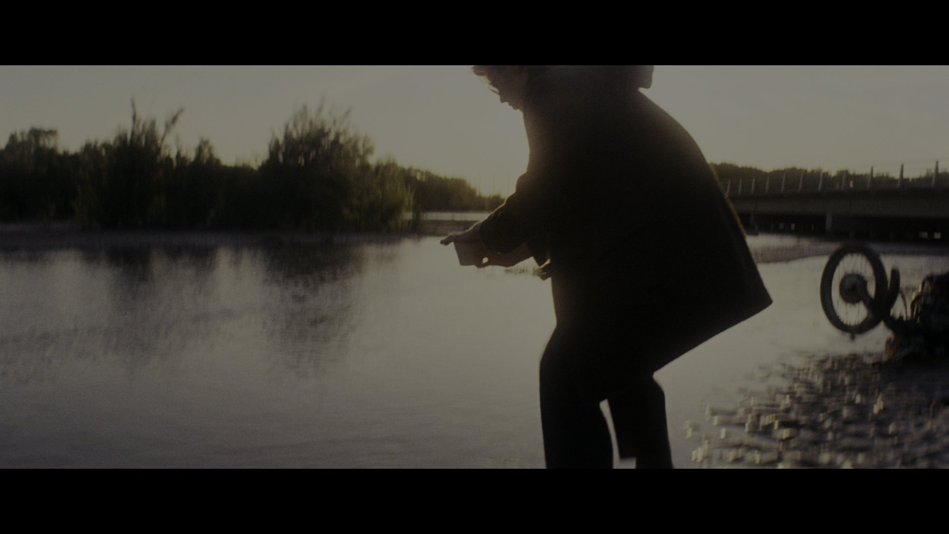 天外来客 (1976) [tmdb=991].mkv_000746.968.png