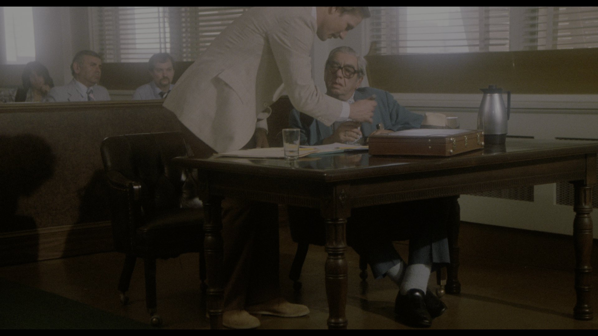 体热 (1981) [tmdb=14412].mkv_000509.429.png