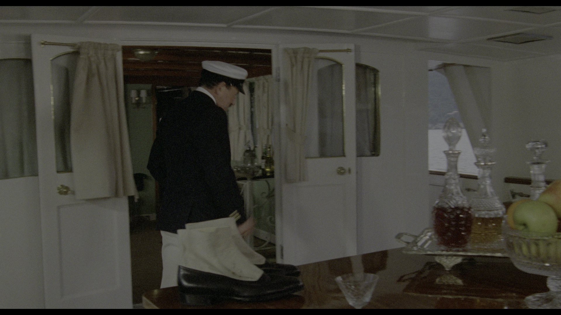 阳光下的罪恶 (1982) [tmdb=4193].mkv_000642.558.png