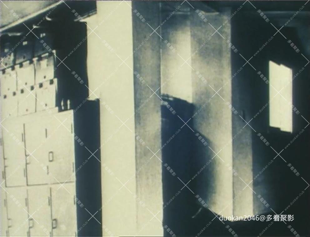 Drill.1983.DVD.AC3.2.0.x264-SaL.mkv_20260712_141637.064.jpg