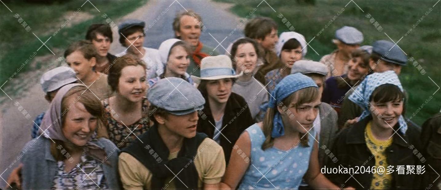 【童年过后一百天】Сто.дней.после.детства.1975.1080p.HDrip.x26.jpg